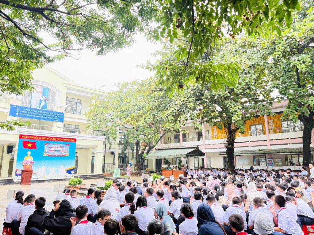 GIÁO DỤC KĨ NĂNG SỐNG 5 FB IMG 1790131089591